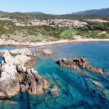 Gli Oleandri Di Calarossa - 5M Walk To The Beach อิโซลา โรสซา ภายนอก รูปภาพ